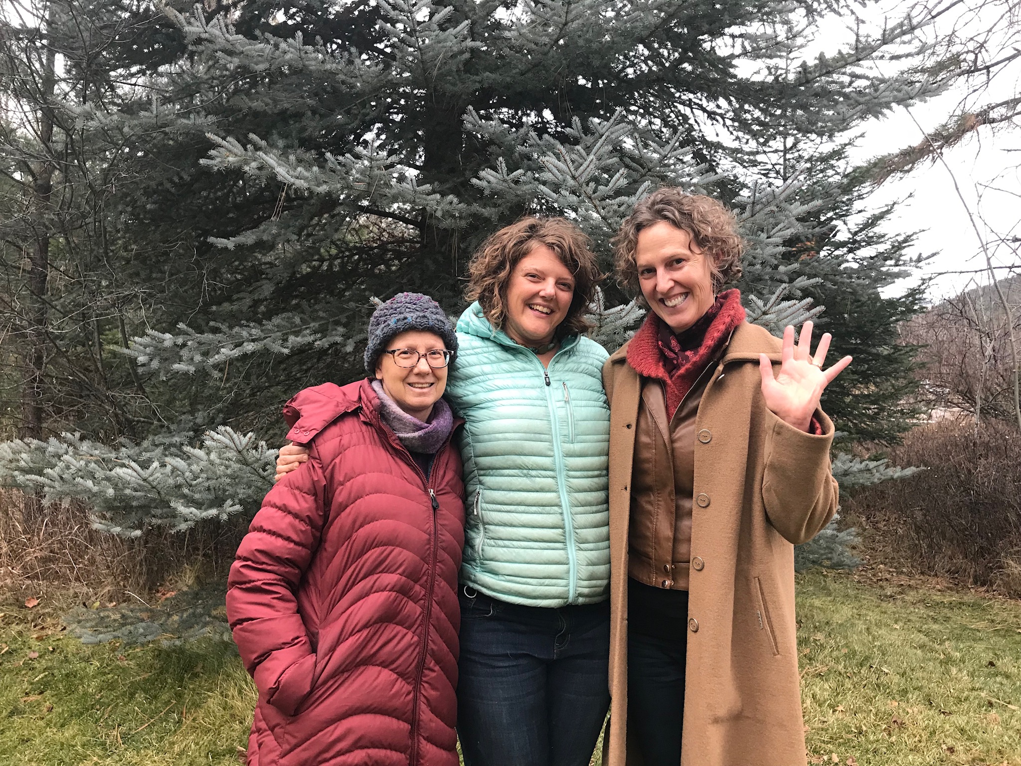 Lee, Caroline and Julie Rae
